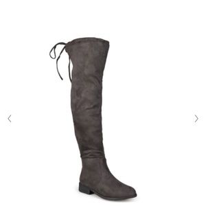 Catherine malandrino boots size 6 grey